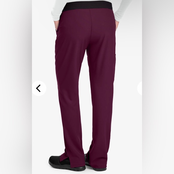 Skechers scrub Set - Picture 5 of 10